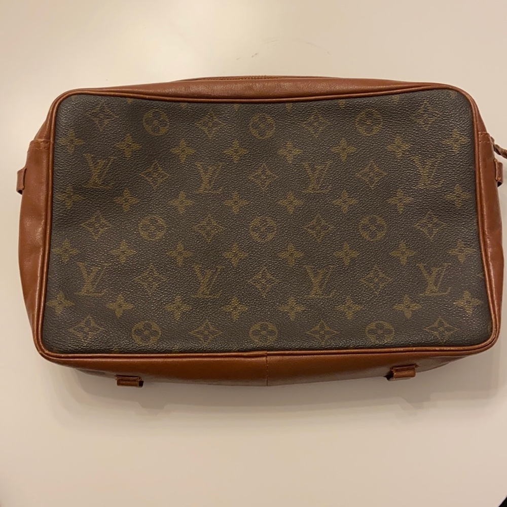 Vintage LV shoulder purse / clutch